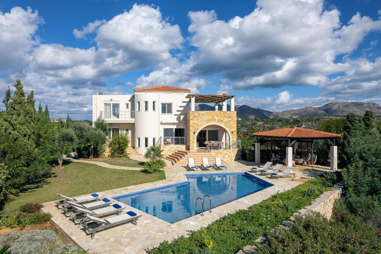 Tersanas Lake And Sea Villa מראה חיצוני תמונה