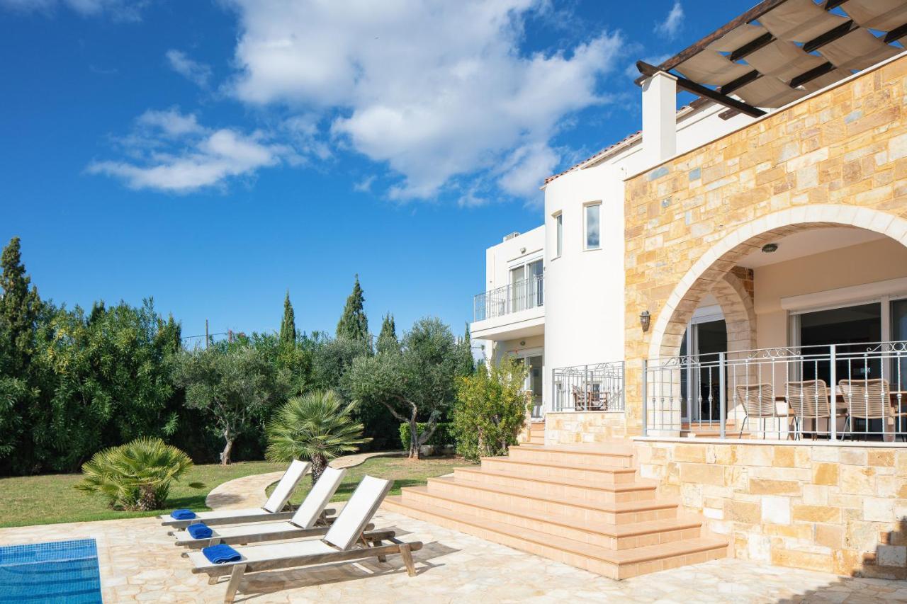 Tersanas Lake And Sea Villa מראה חיצוני תמונה